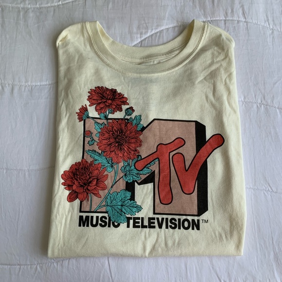 Tops - MTV tee shirt